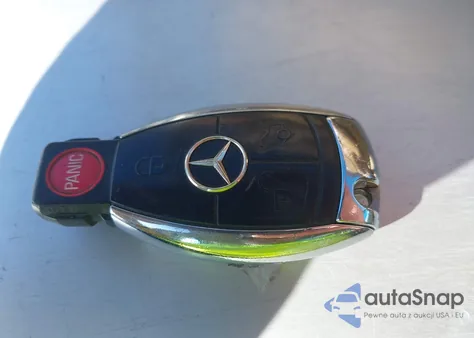 2009 Mercedes-Benz E 350 из США, поврежденный, VIN WDBUF56X39B395616